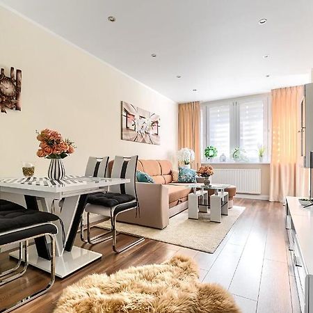 Apartmán Flower Apartament City Center Štetín Exteriér fotografie