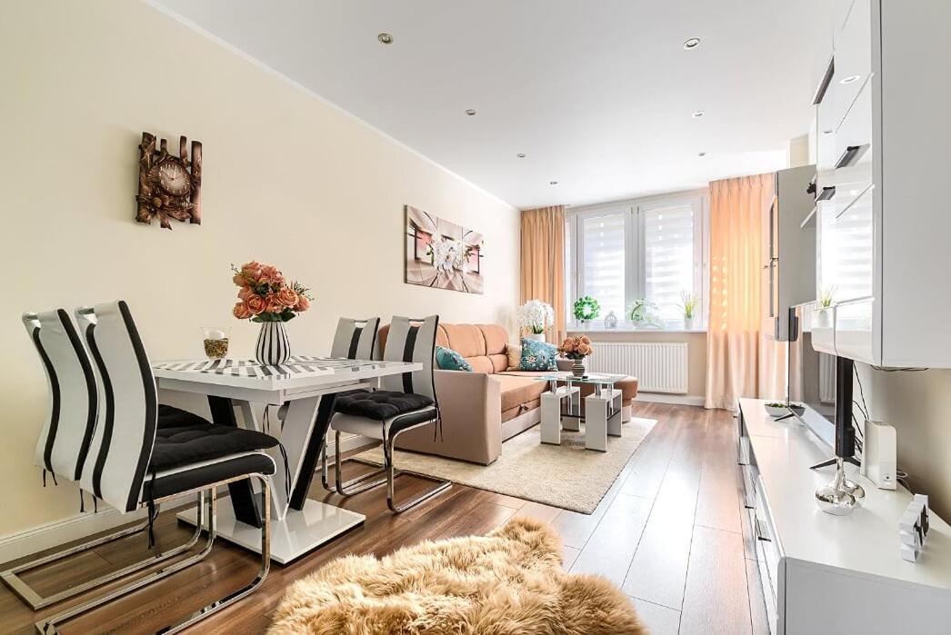Apartmán Flower Apartament City Center Štetín Exteriér fotografie